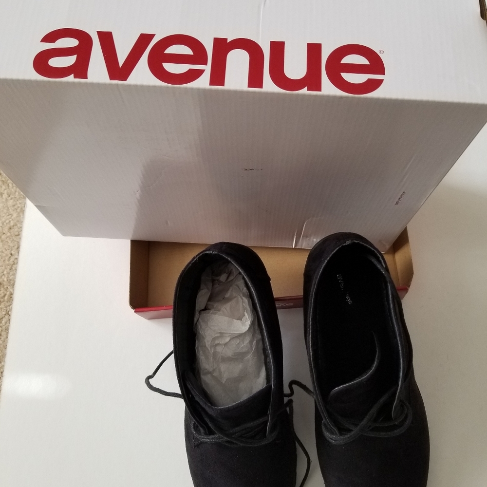 Avenue Ladies ankle boots